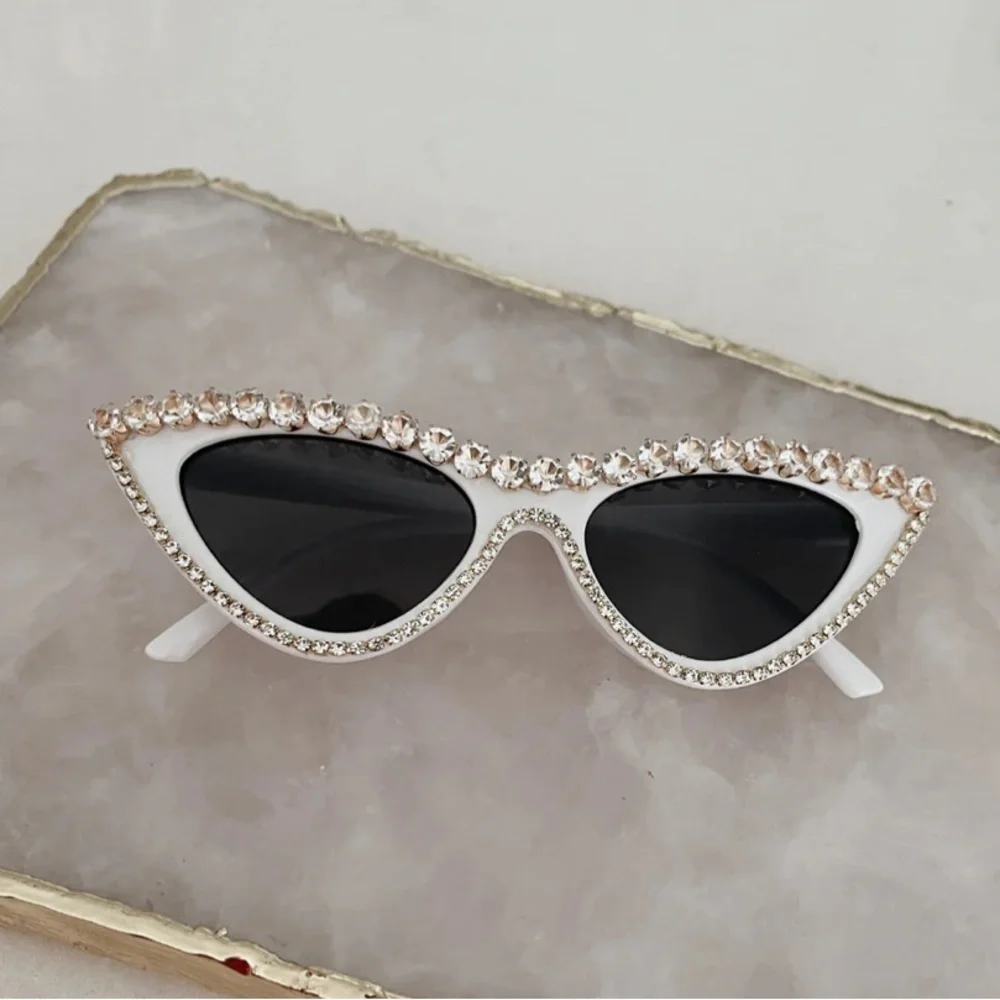 UNTAMED PETALS BY AMANDA JUDGE White Cat Eye Sunglasses with Clear Crystal Trim